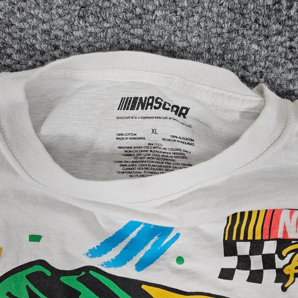 NASCAR Racing World 600 T-Shirt Colorful Graphic XL AOP - Picture 3 of 6